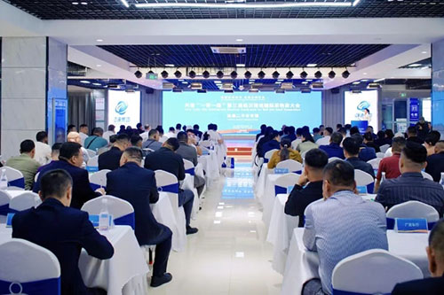 临沂商城国际采购商大会远通二手车专场3.jpg 临沂商城国际采购商大会远通二手车专场3.jpg